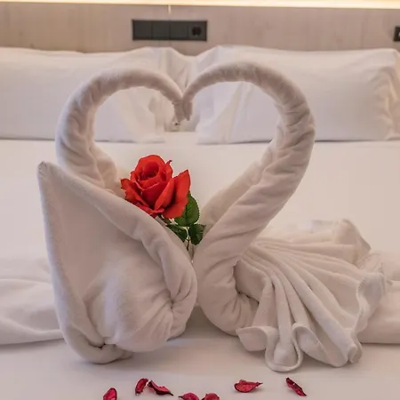 فندق Neru Con Encanto ليون