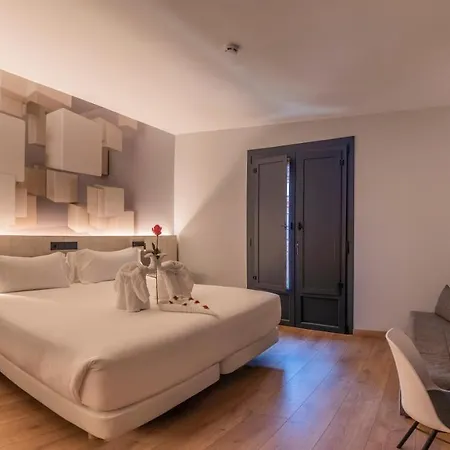 Neru Con Encanto Hotel Leon