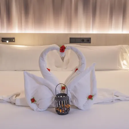 Otel Neru Con Encanto León