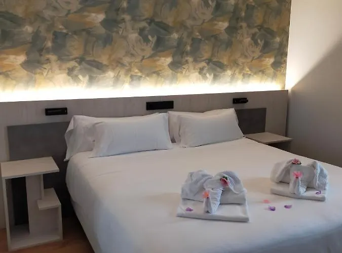 Neru Con Encanto 2* 莱昂