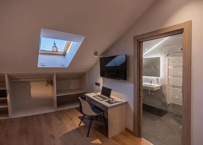 Neru Con Encanto 2* 莱昂