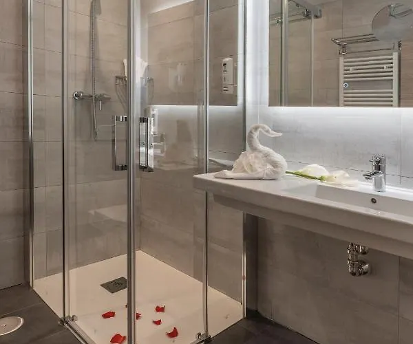 Hotel Neru Con Encanto 2*