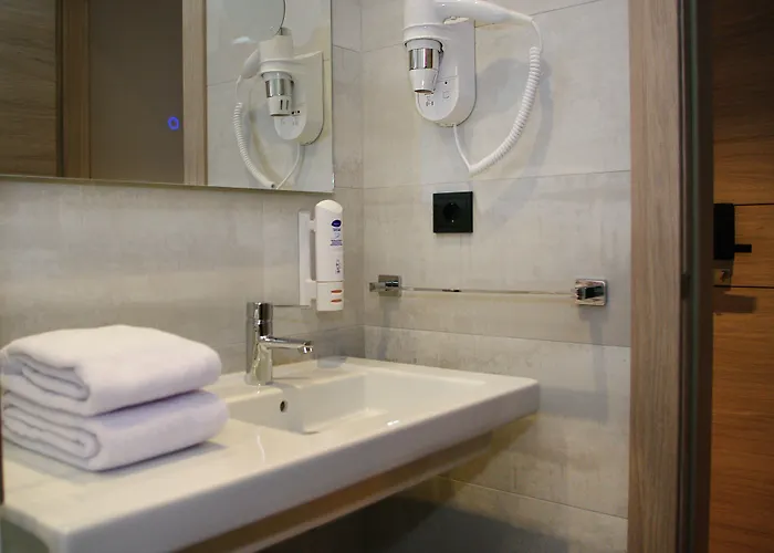 Neru Con Encanto Hotel León